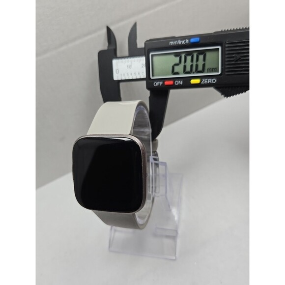 Fitbit Versa 2 Smartwatch Gray 40mm Alexa WR50M Always On Display W/ Charger - Picture 6 of 11